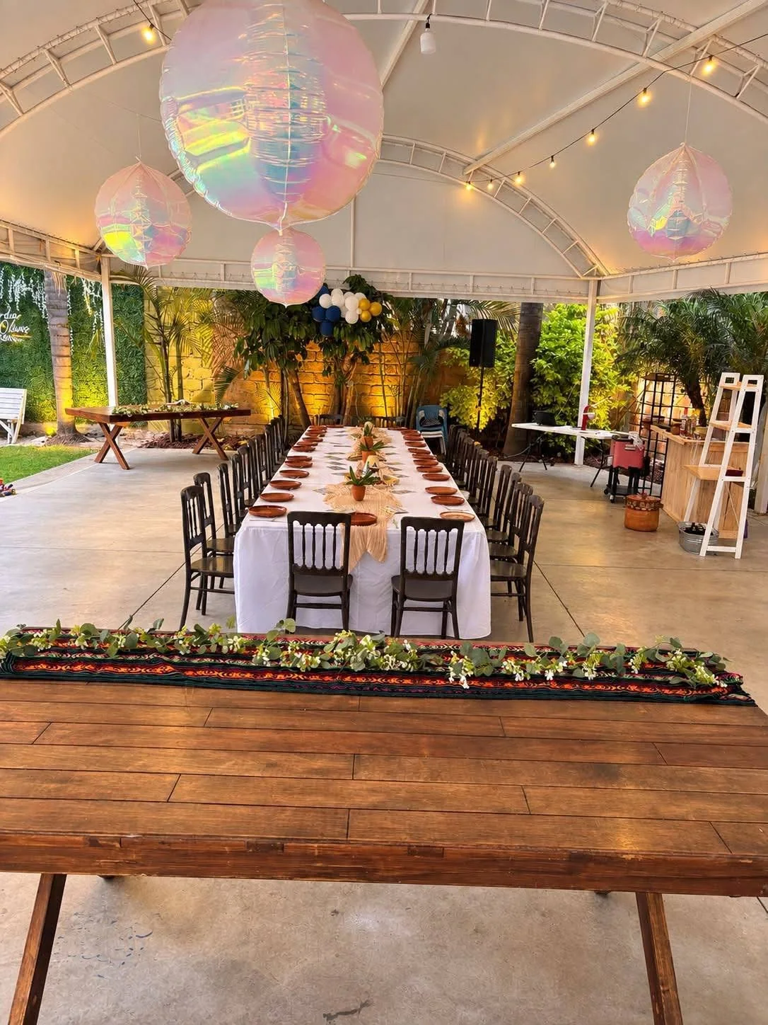 Montaje de mesa para celebración